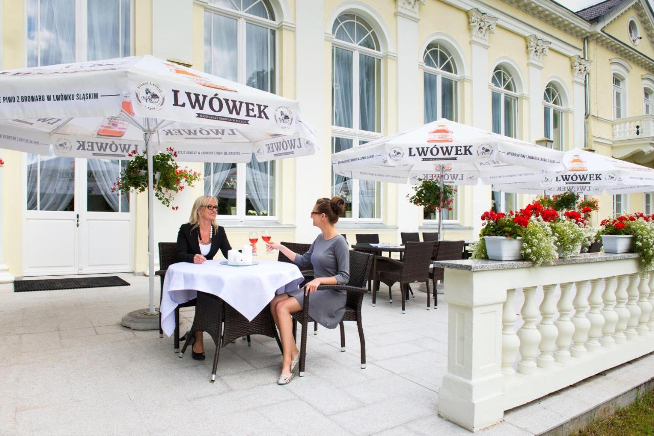 Aparthotel Edward Jelení Hora Exteriér fotografie