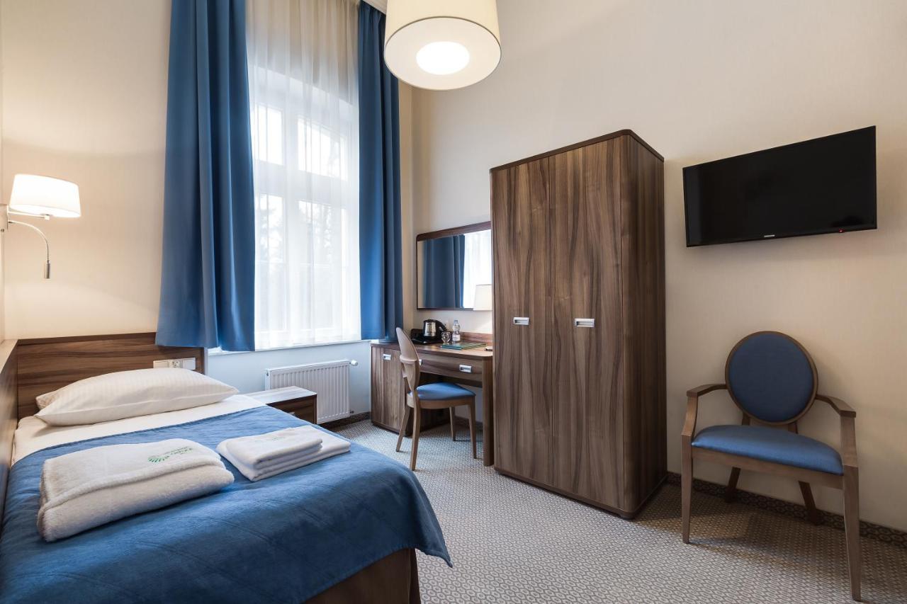 Aparthotel Edward Jelení Hora Exteriér fotografie