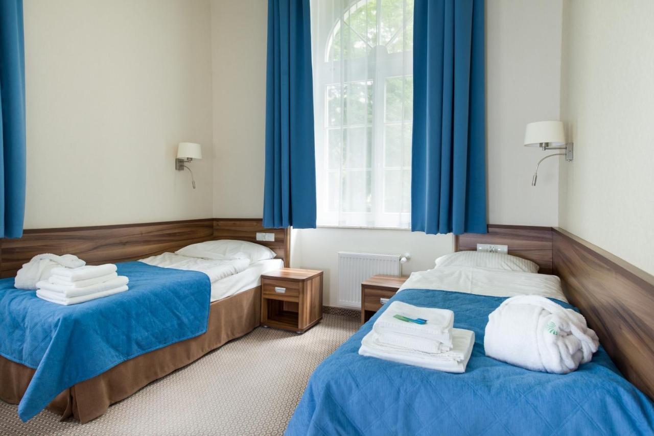Aparthotel Edward Jelení Hora Exteriér fotografie
