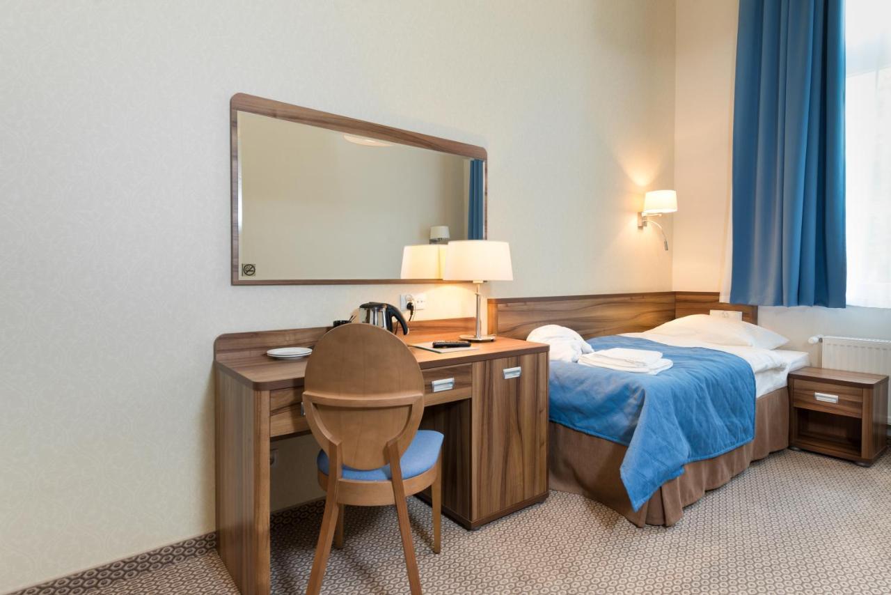 Aparthotel Edward Jelení Hora Exteriér fotografie